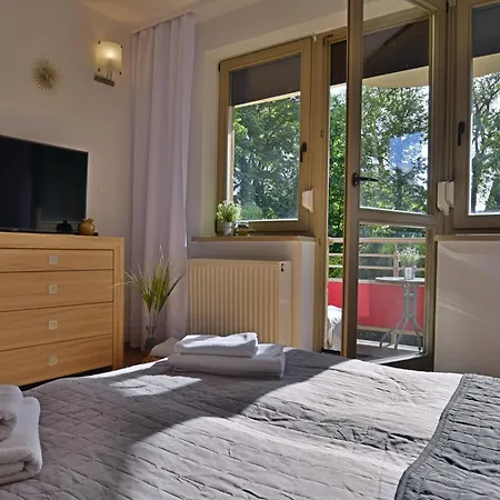 Appartamento Sunset - Zdrojowa 24 - Plaza 350m, Cicha Okolica, Kilka Krokow Od Centrum Promenady