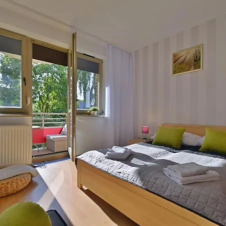 Appartamento Sunset - Zdrojowa 24 - Plaza 350m, Cicha Okolica, Kilka Krokow Od Centrum Promenady